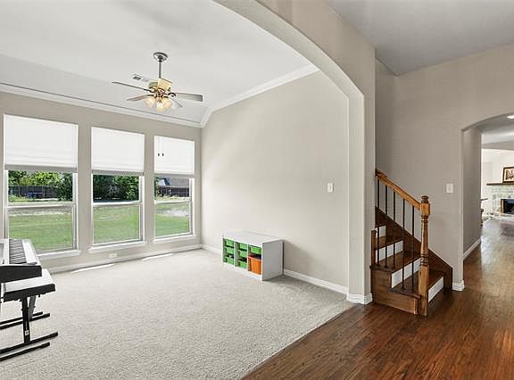 4th image of 10401 Sexton Dr