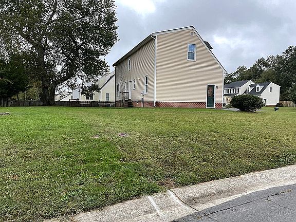 4th image of 6230 Lodgepole Dr