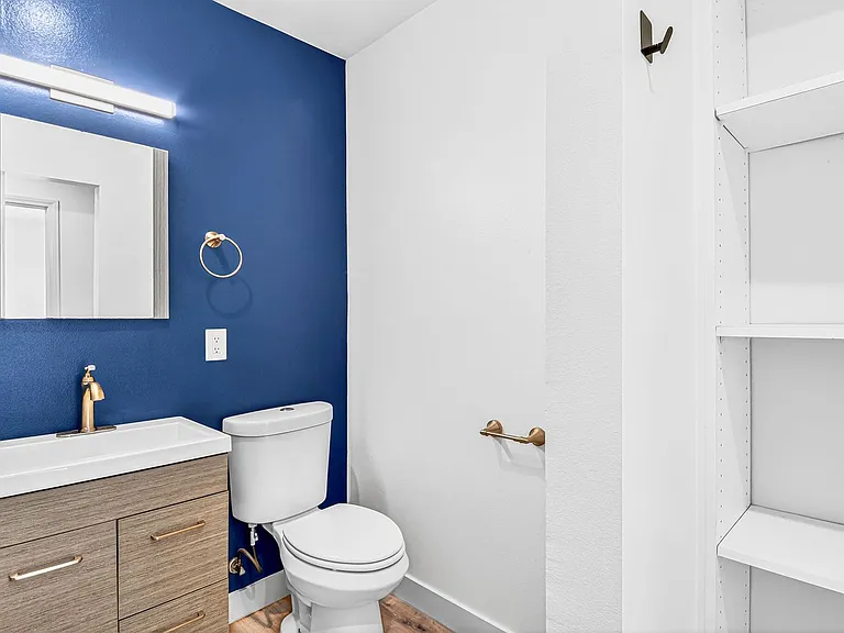 1208 Daisy Avenue — Photo 23
