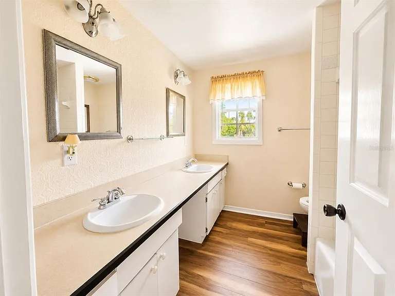2515 16th Avenue Dr E — Photo 23