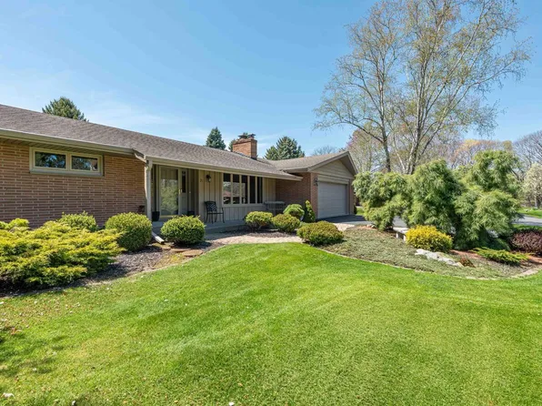 21 Jim Lin LANE, Wind Point, WI 53402