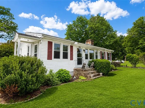 5560 W Hoover Rd, Reva, VA 22735