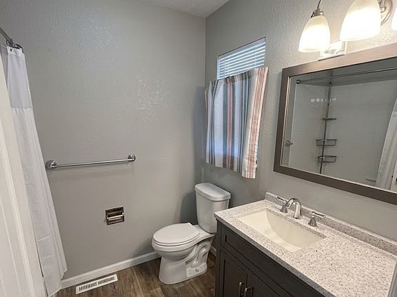 5th image of 208 W Baseline Rd Unit 1