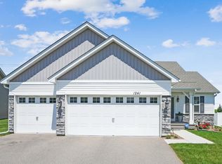 1241 136th St, Rosemount, MN 55068