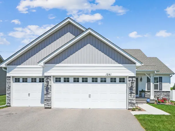 1241 136th St, Rosemount, MN 55068