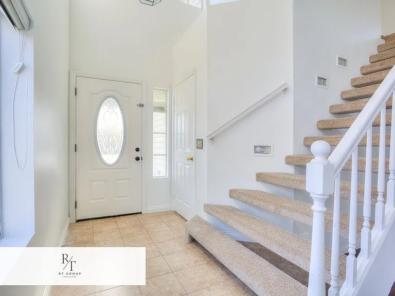 6153 Orvieto Ct — Photo 4