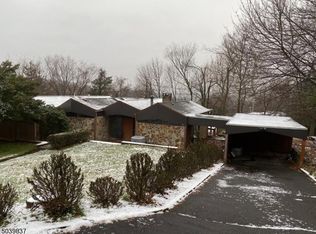 1 Old Rifle Camp Rd, Little Falls, NJ 07424