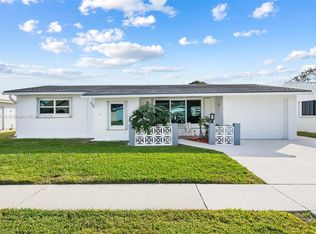 1413 NW 8th St, Dania, FL 33004