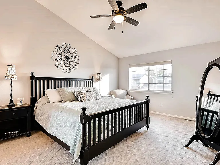 1315 Iris Cir — Photo 9