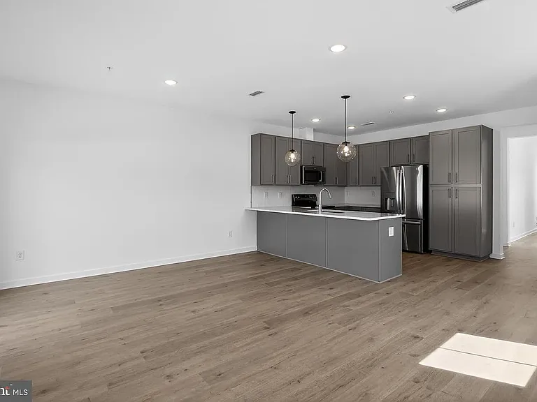 236 Clement Loop — Photo 14