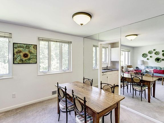 4th image of 10513 Montrose Ave APT 304