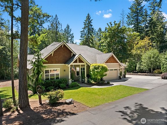 2nd image of 4419 88th Avenue NW