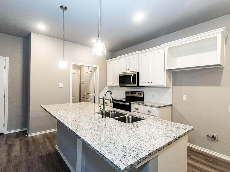 1218 Preston Trl #A — Photo 12