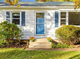45 Avon Rd, Branford, CT 06405