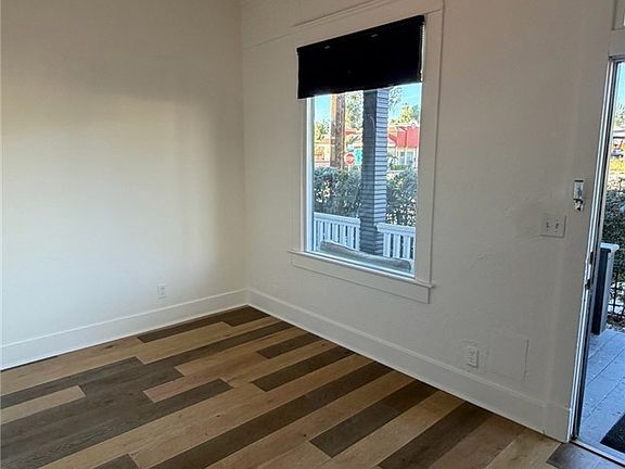 4th image of 210 E High Ave