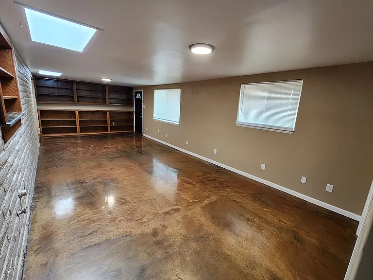 1795 Carlyle Dr — Photo 14