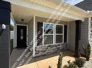 611 Spartan Commodor Ln, Inman, SC 29349