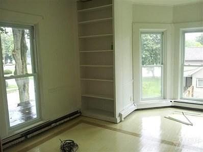 2nd image of 410 E Van Buren St