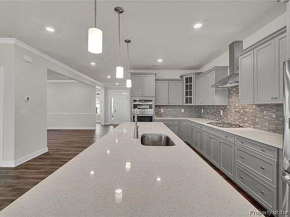 5th image of 5029 Gabriella Way