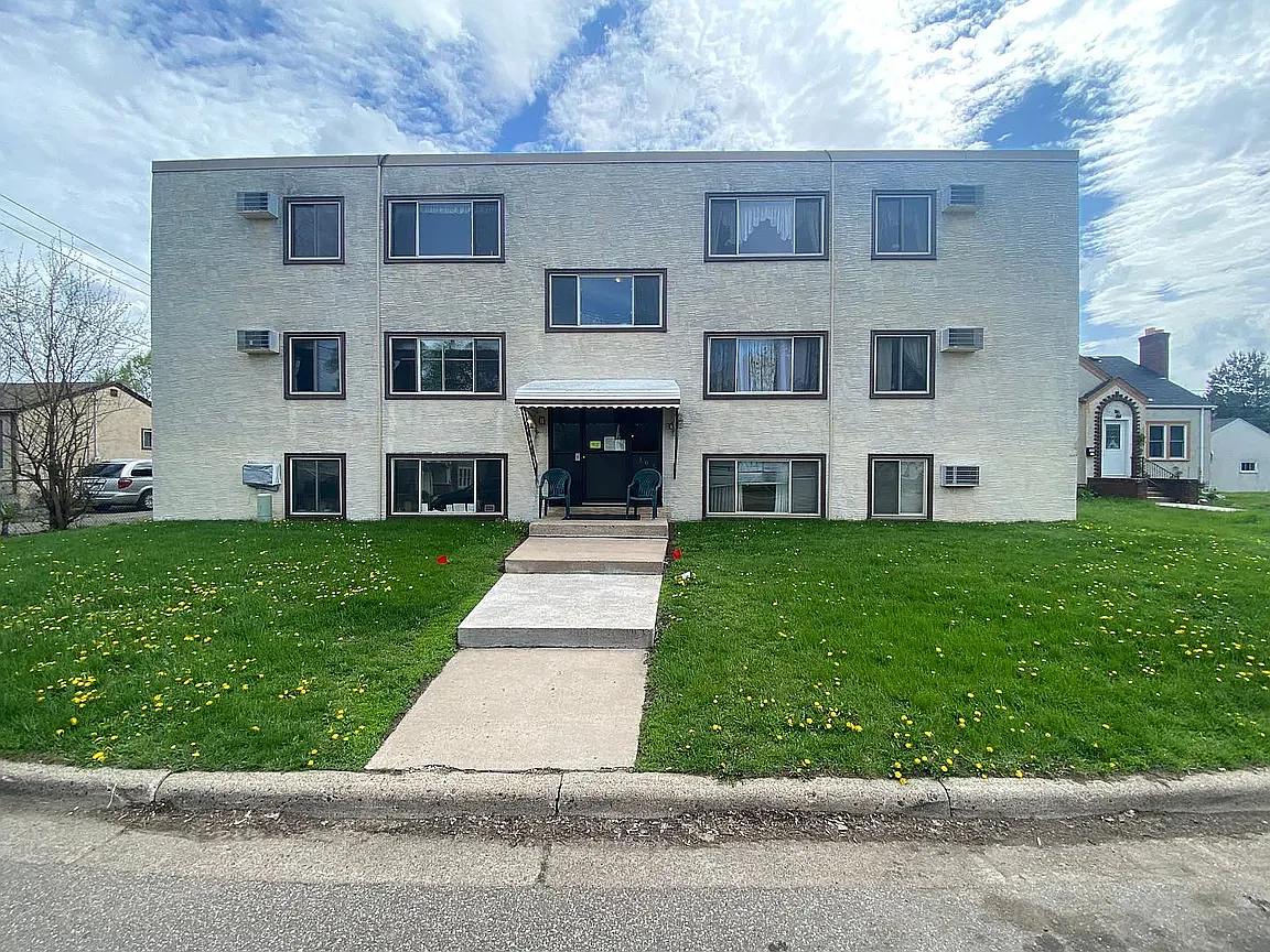 Aspen Apartments — Photo 1