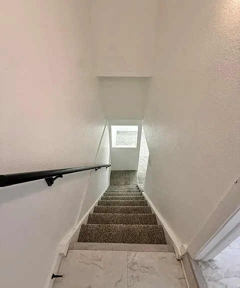 1422 W 100th Pl — Photo 13