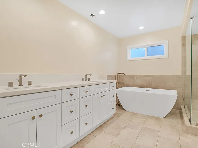 23450 Park Hermosa — Photo 47