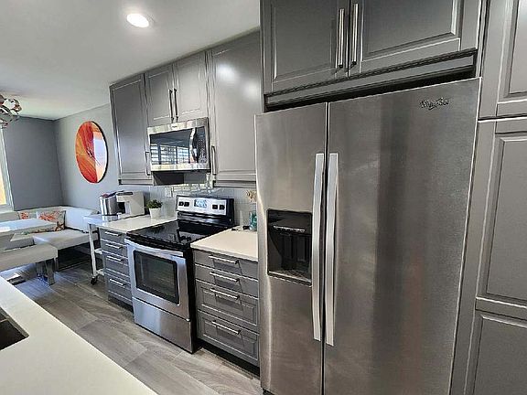2nd image of 4627 Ocean Blvd Unit 109