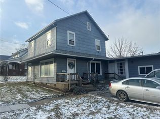 403 Nassau St W, East Canton, OH