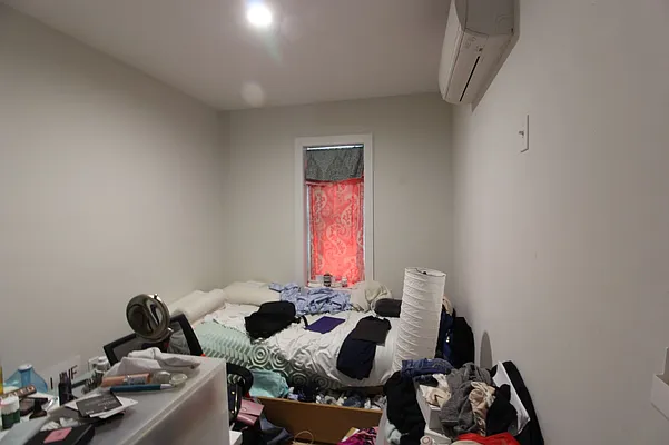 Rented by EXR | media 13