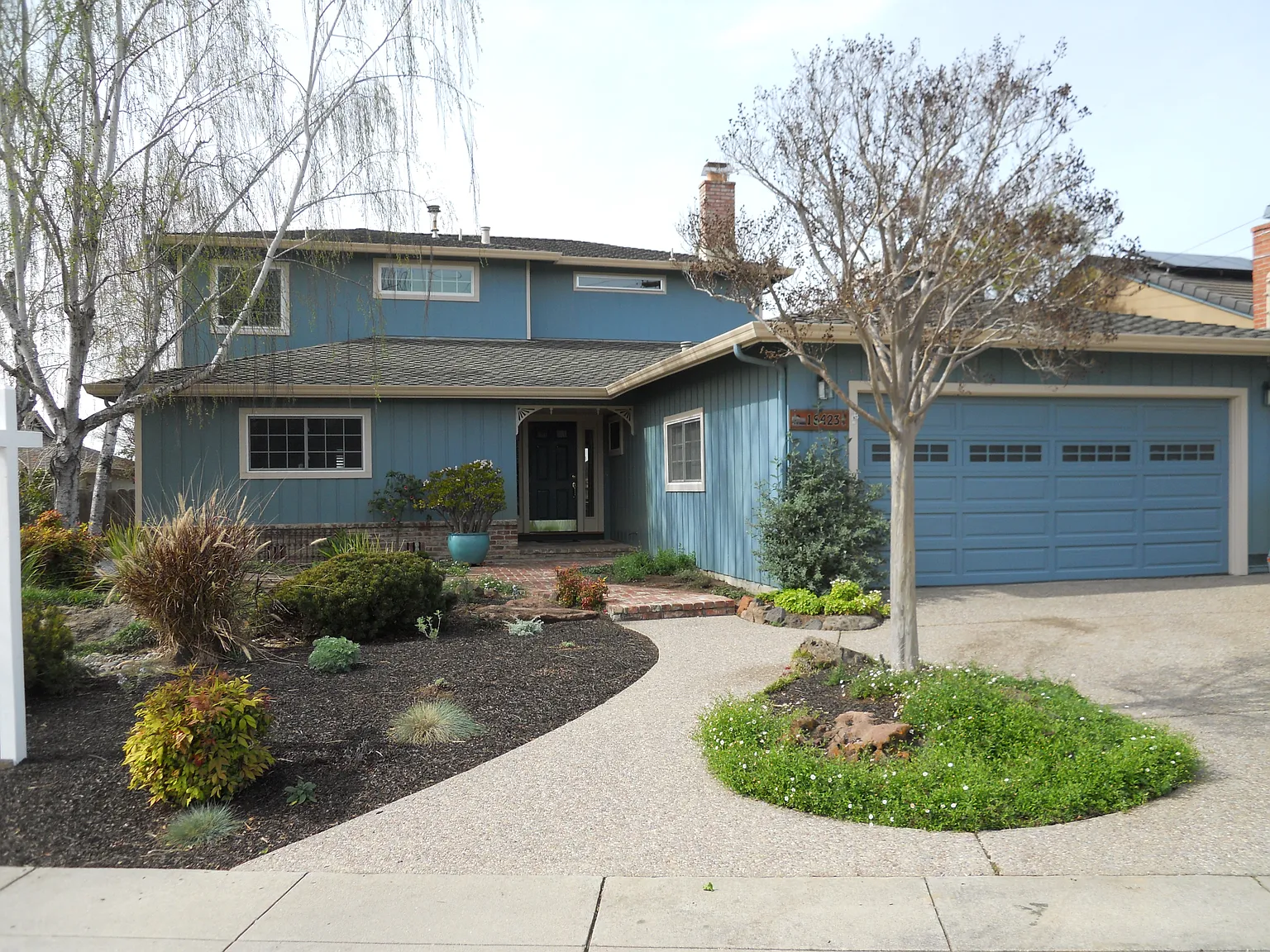 18423 Center St photo 1