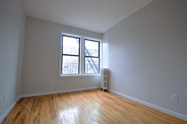 Rented by Jeremy C LLC | media 12