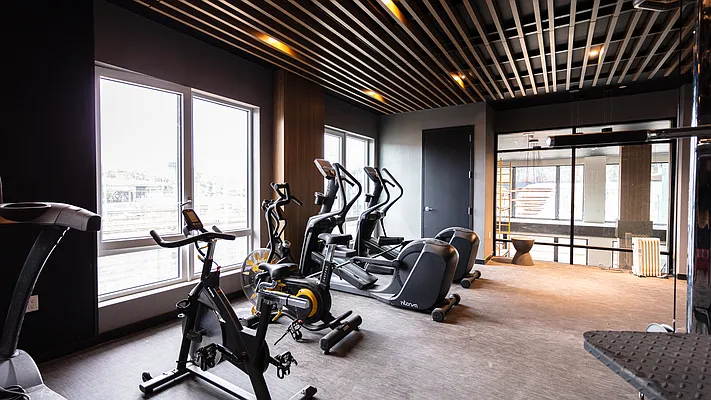 Rented by Nooklyn NYC LLC | media 58