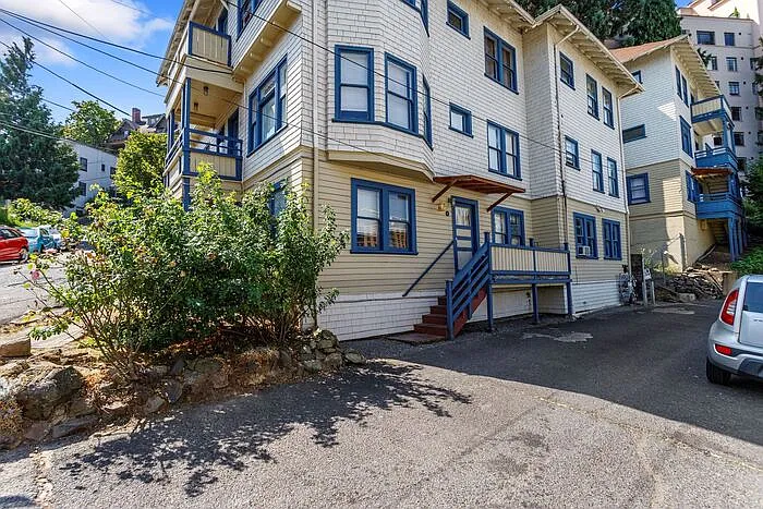 801 SW Green Ave — Photo 14