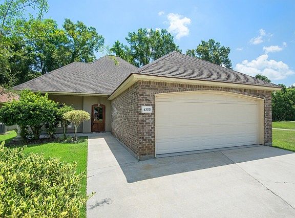 2nd image of 6300 Surrey Ln