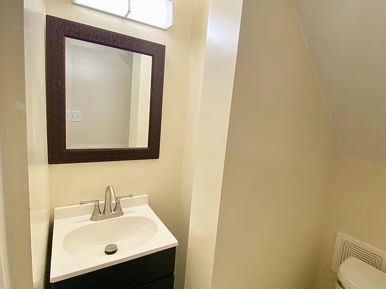 1372 Neil Ave #A — Photo 16