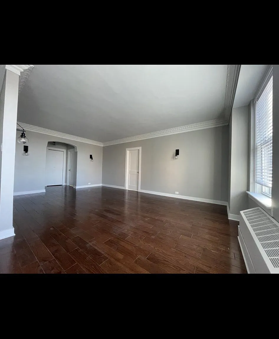2 bed, 1200 sqft, $2,300 — Photo 4