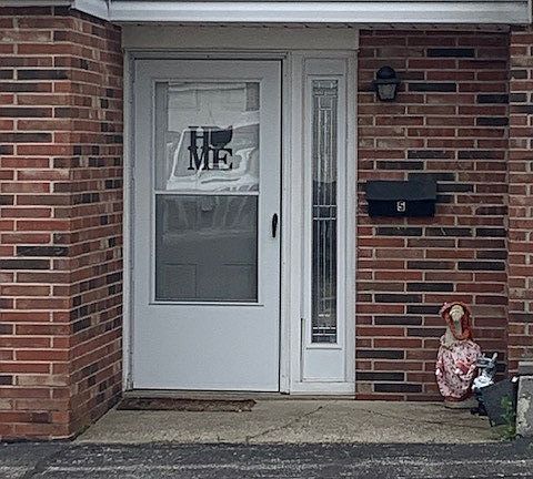 2nd image of 2115 Presidential Pkwy #B5