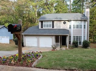 426 Ridgedale Way, Lawrenceville, GA 30044