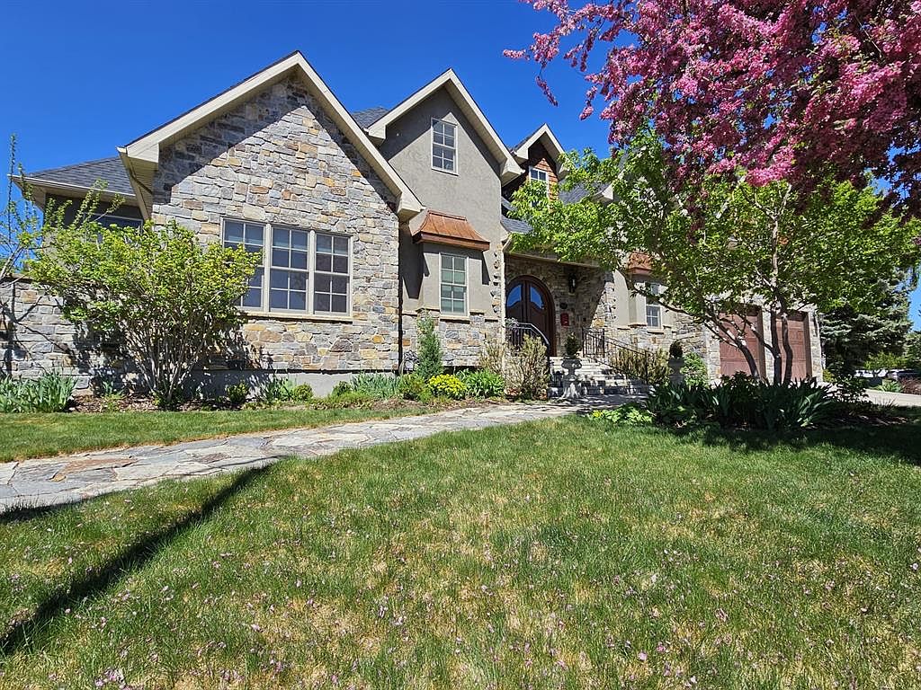 1525 20th Ave S, Lethbridge, AB T1K 1G2 MLS A2047683 Zillow