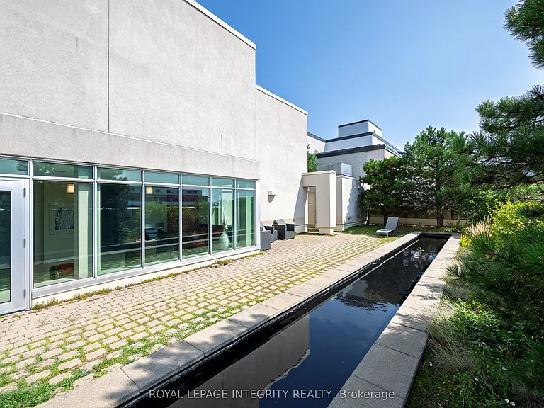 138 Somerset St W #203 — Photo 30