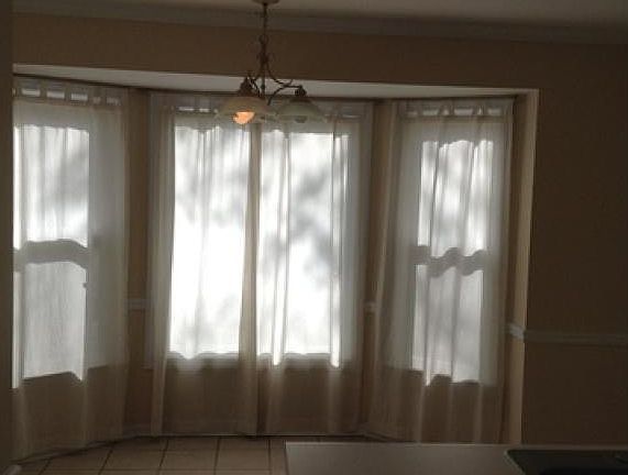 3rd image of 1418 Old Virginia Ct SE