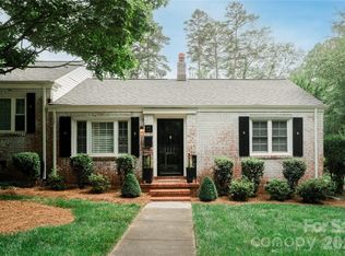 1972 Lynnwood Dr, Charlotte, NC 28209
