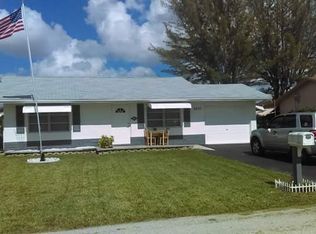 9807 NW 70th St, Tamarac, FL 33321