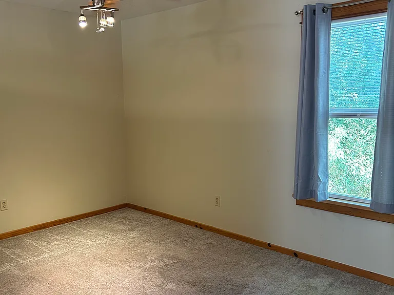 820 S College Ave #2 — Photo 6