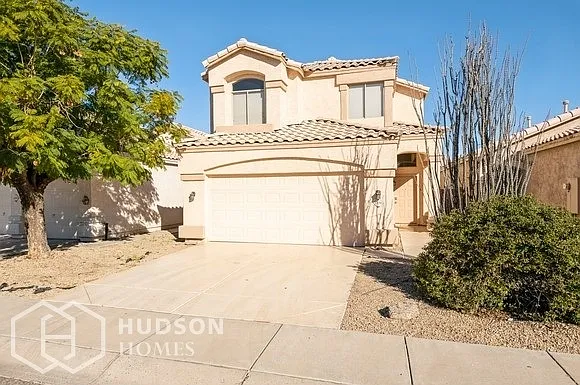 1326 W Escuda Rd