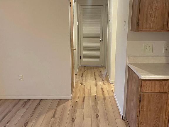 5th image of 501 S Highway 47 APT 5