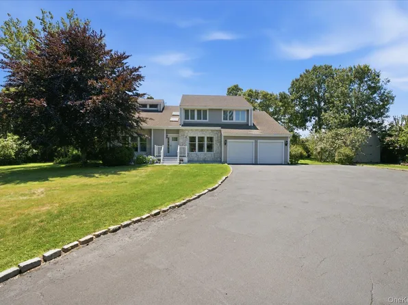 117 Southfield Road, Baiting Hollow, NY 11933