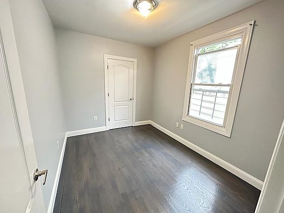 3rd image of 24 Treadwell Ave Floor 1