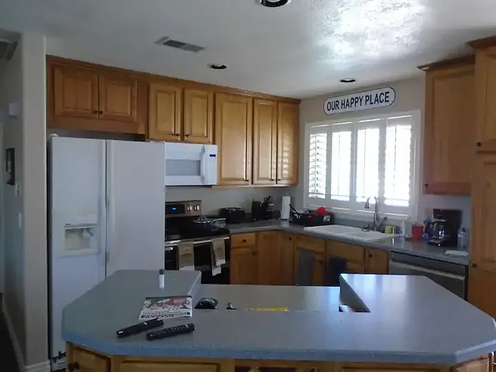 Furnished Kitchen