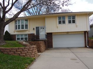 3361 S 79th St, Omaha, NE 68124